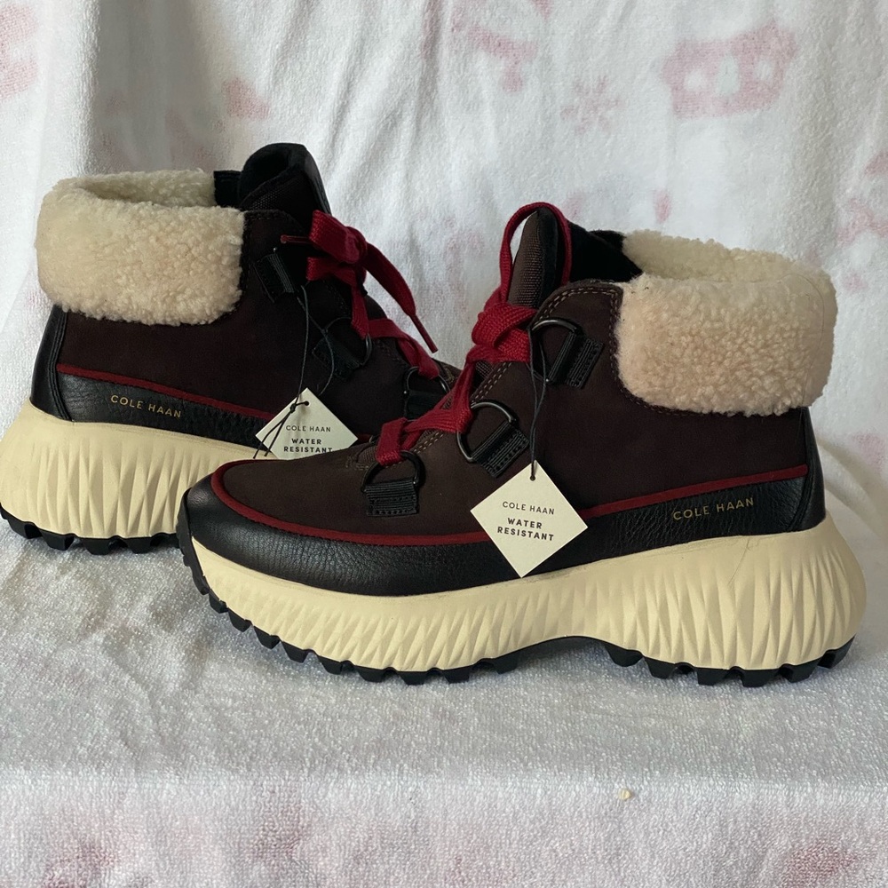 NWT Cole Haan ZEROGRAND Womens Boots Size 7